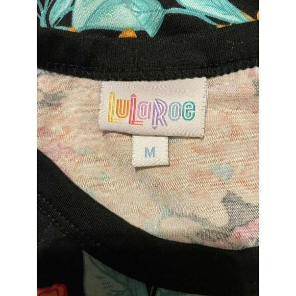 LuLaRoe Randy Floral Tee‎ - Picture 5 of 6
